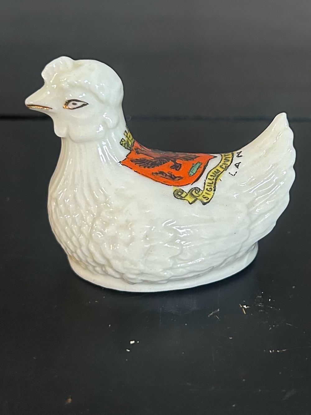 Arcadian China Lancaster Crested Hen Figurine White Porcelain Made in England
